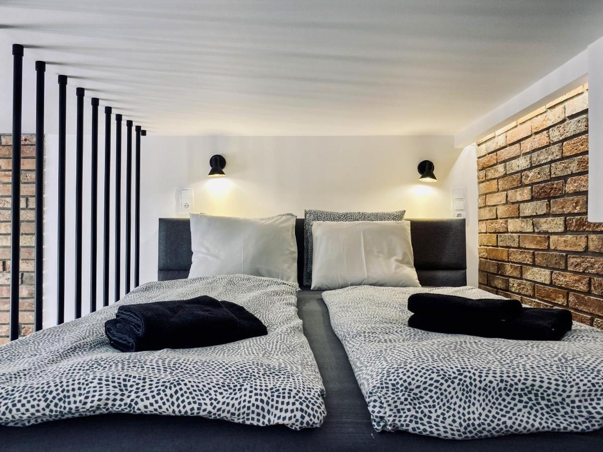 Apartment Premium Jacuzzi For Couples, Old Town Krasków Exterior foto